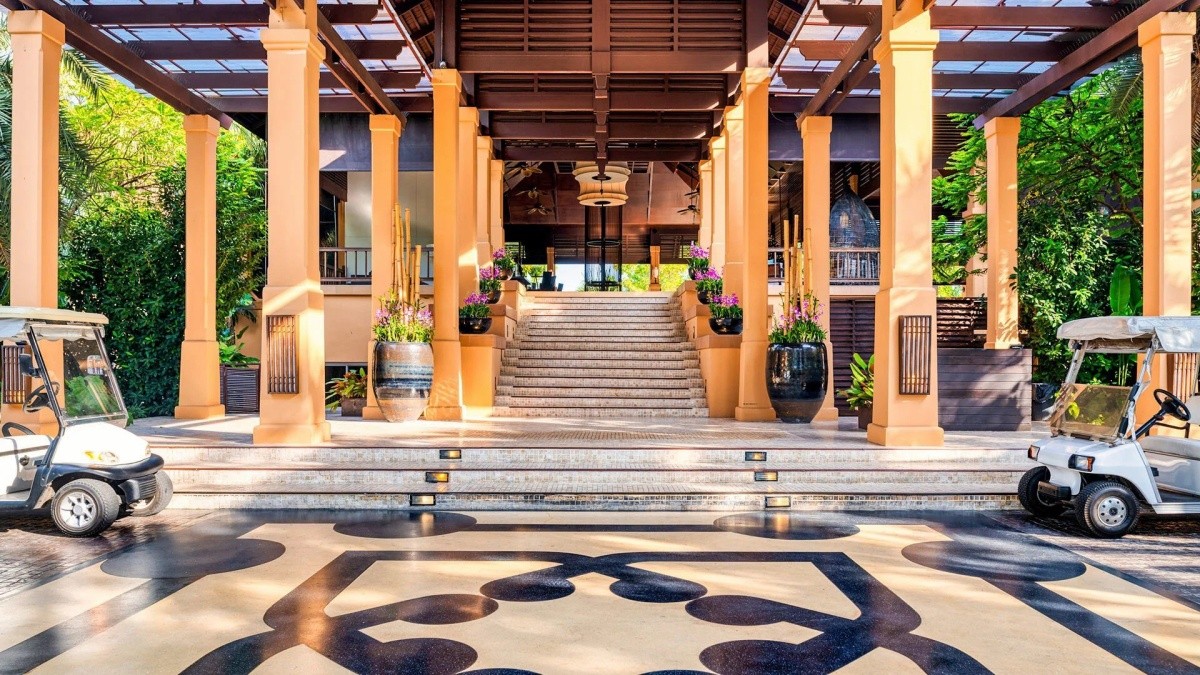 Mövenpick Asara Resort
