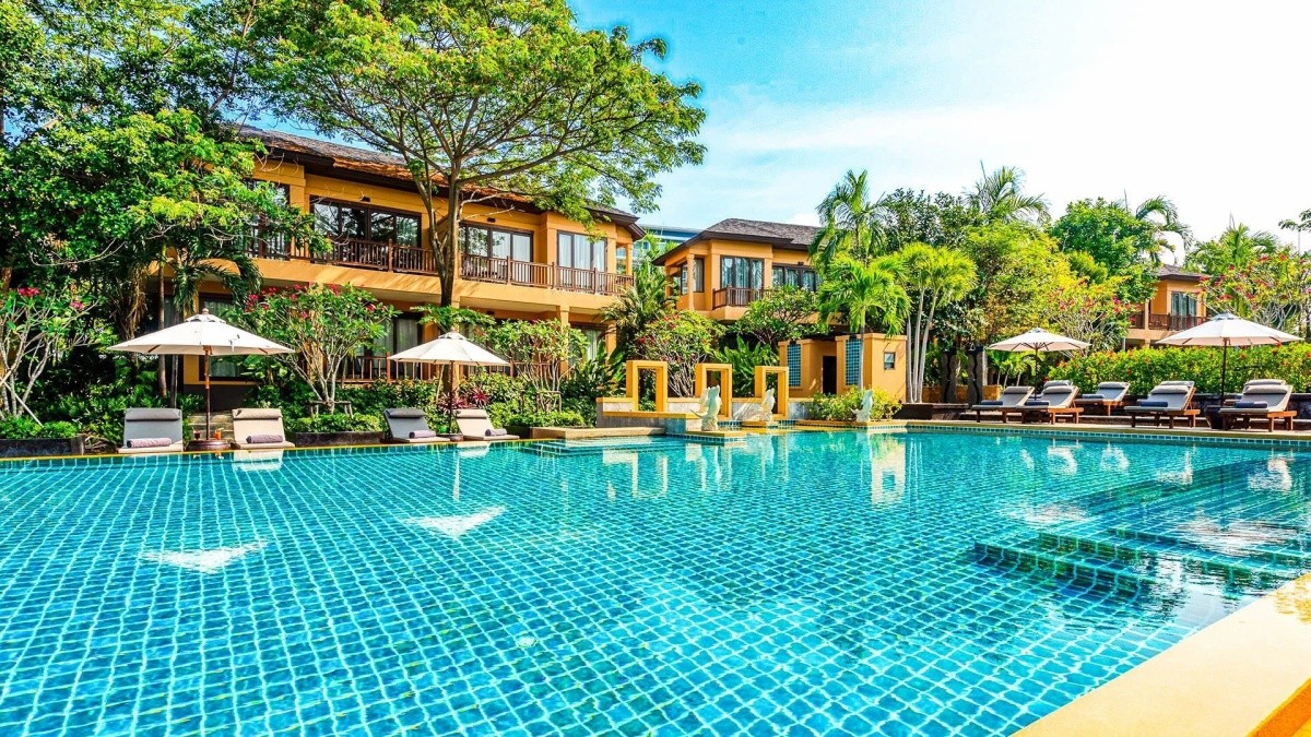 Mövenpick Asara Resort