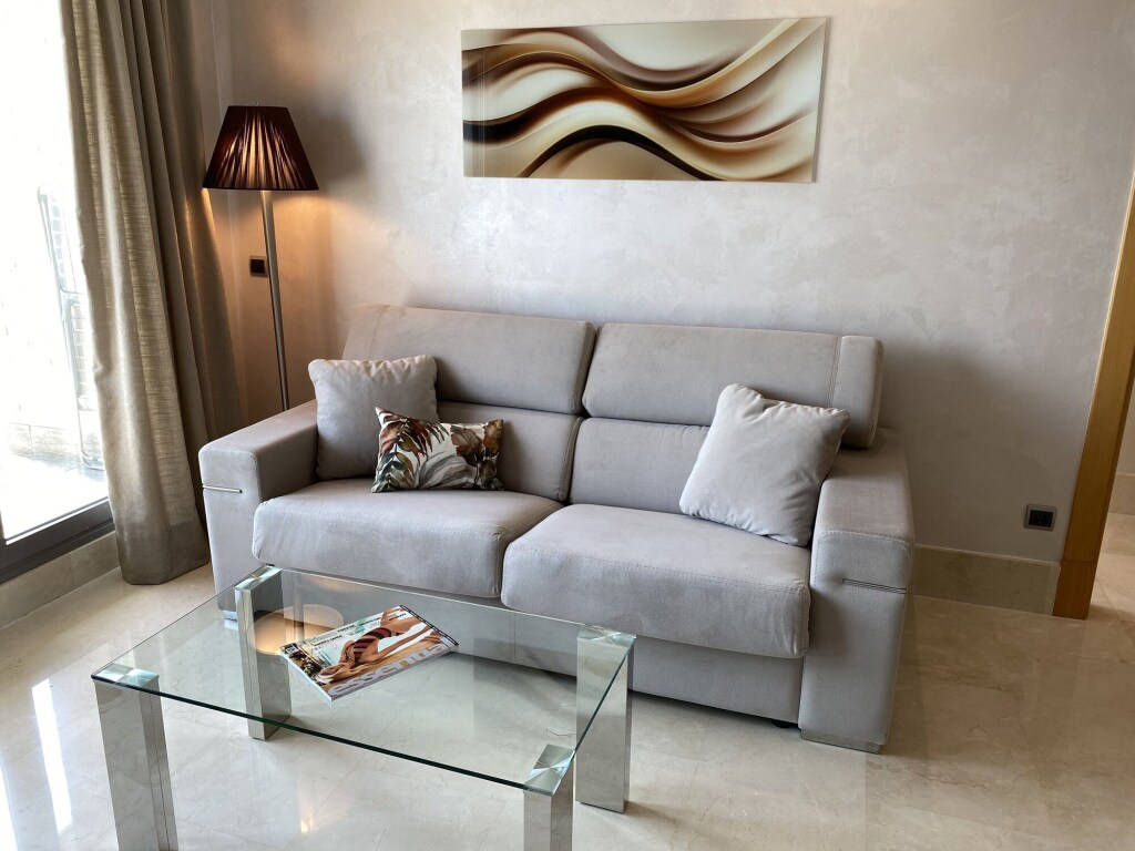 Artplatinum Suites & Apartments