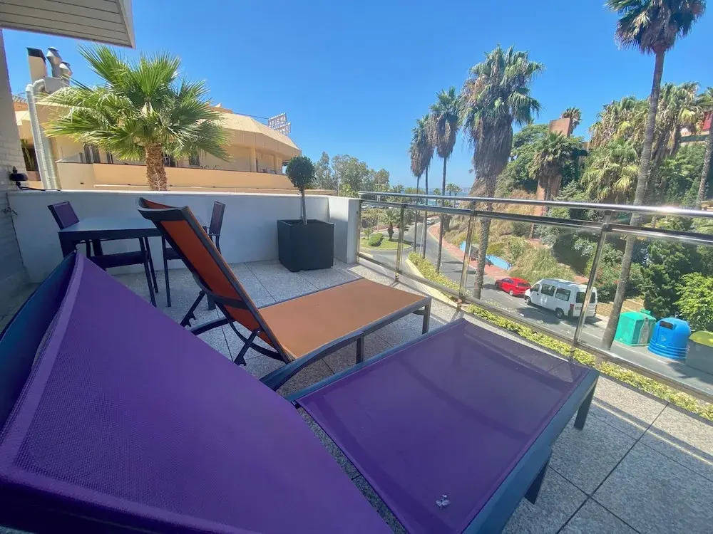 Artplatinum Suites & Apartments