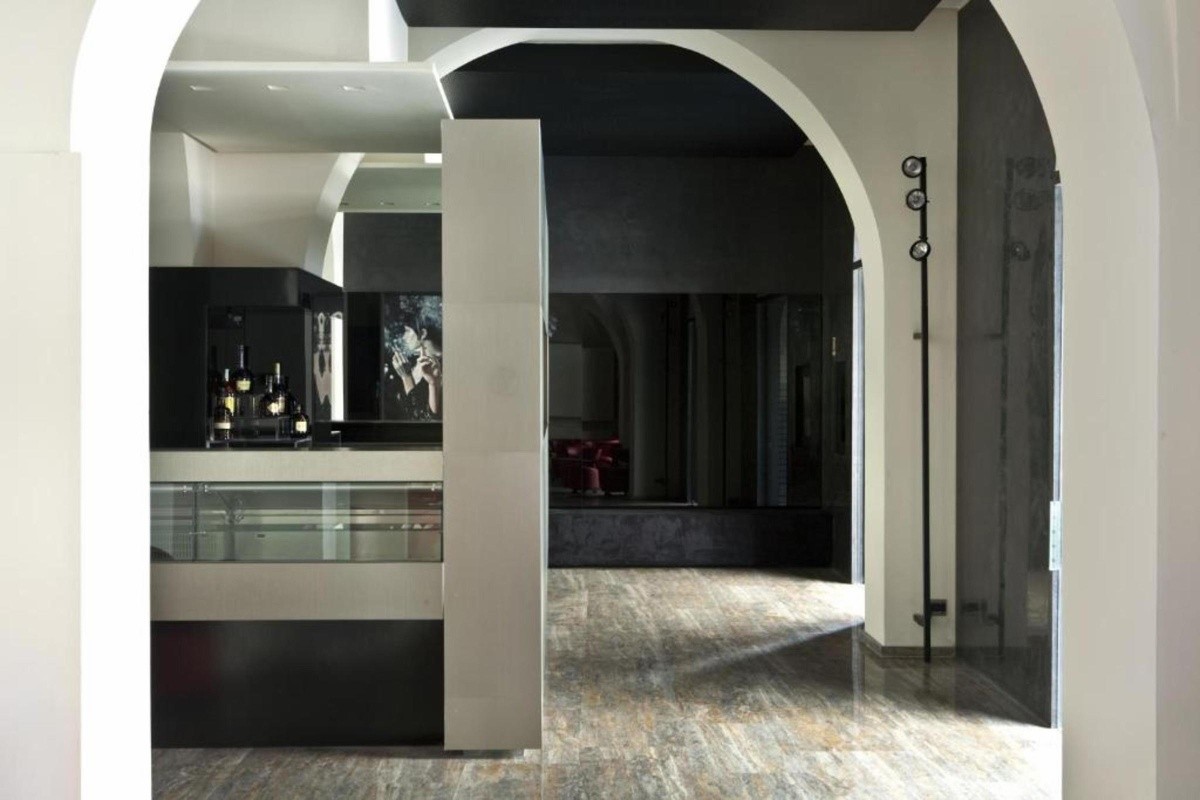 Romano House
