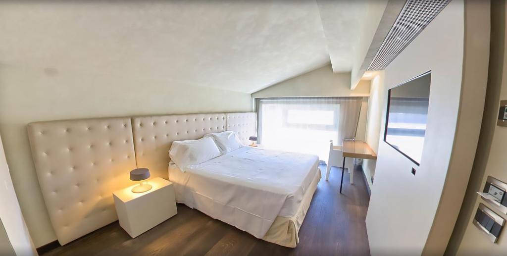 Romano House
