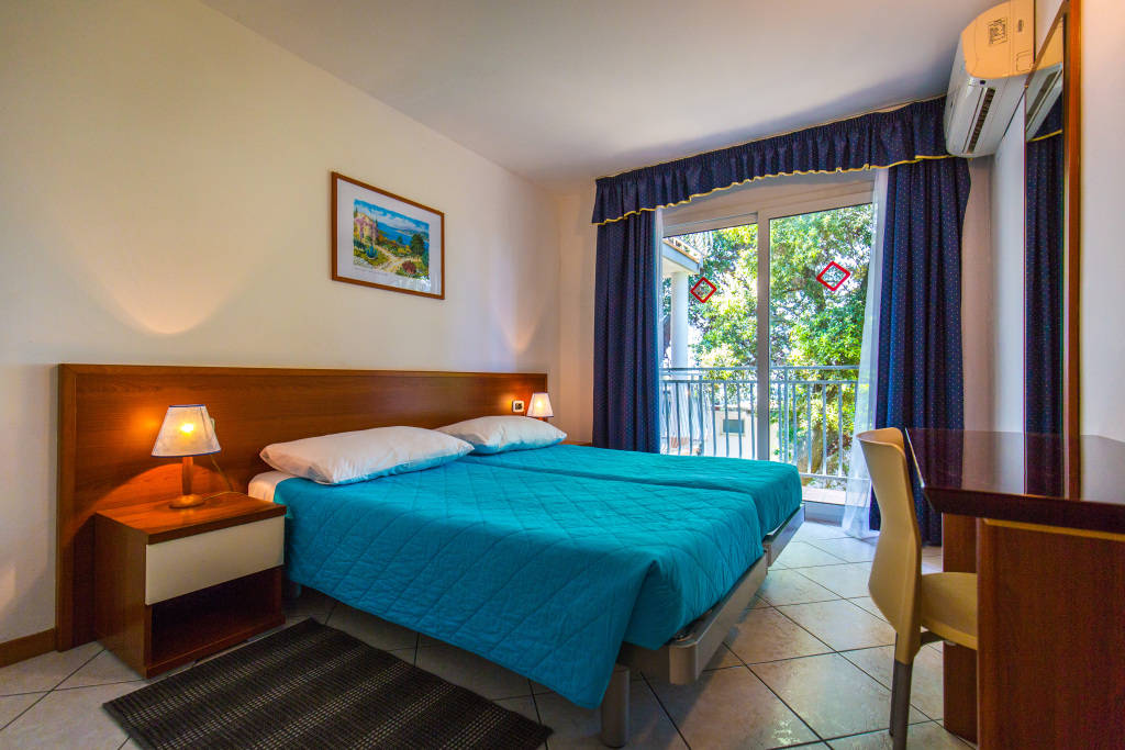 Golden Rocks Resort Horizont & Splendid