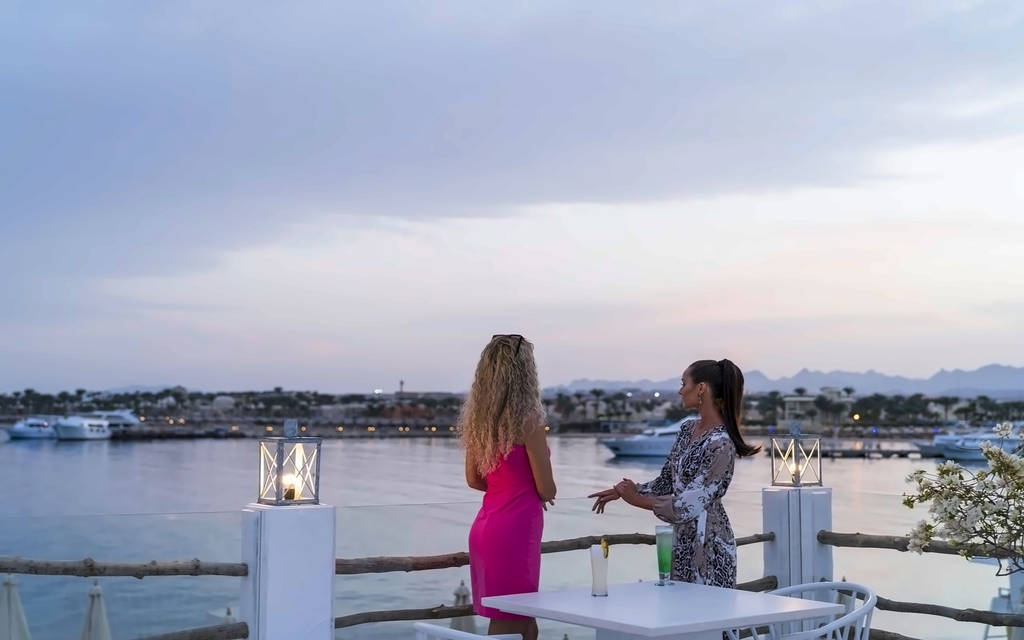 Posh Club By Sunrise Tucana