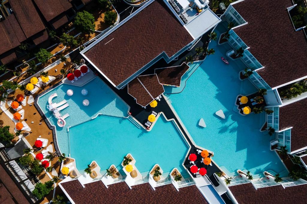 The Gems Mining Pool Villas Pattaya