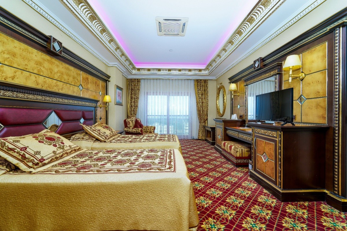 Club Hotel Sera