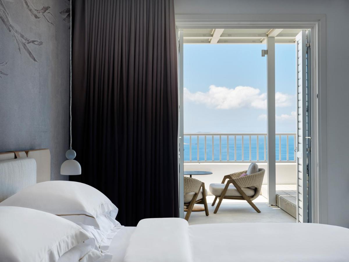 Deos Mykonos - The Set Collection