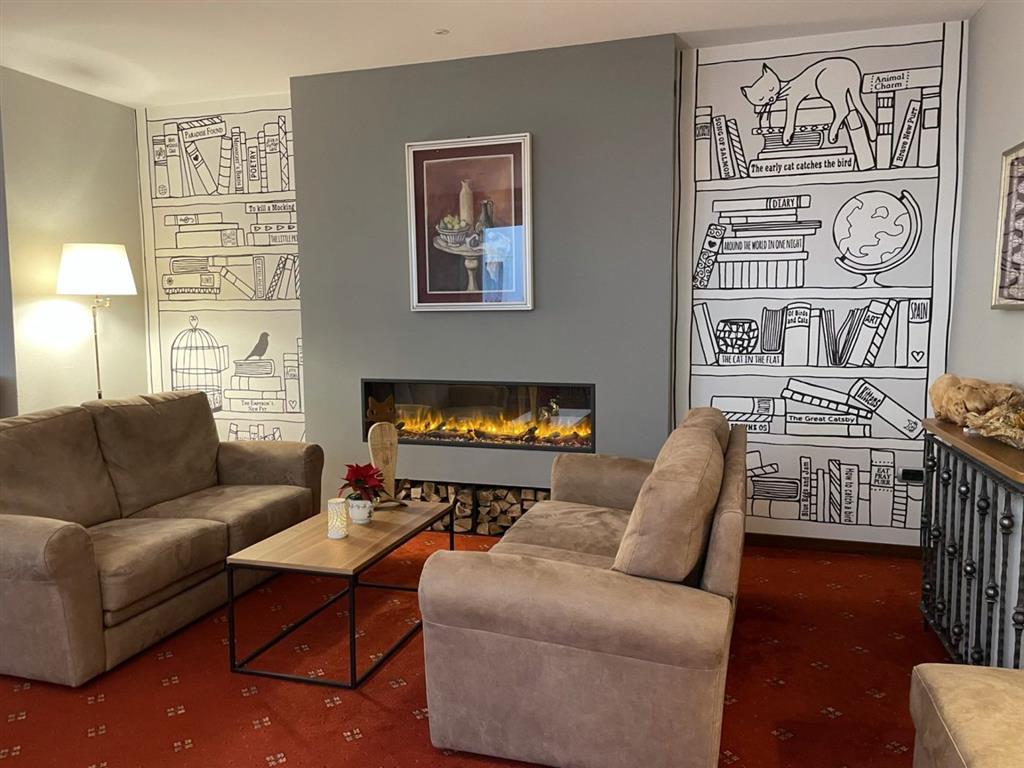6denní zájezd (denní přejezd) s dopravou, polopenzí a skipasem ceně – hotel Miralago