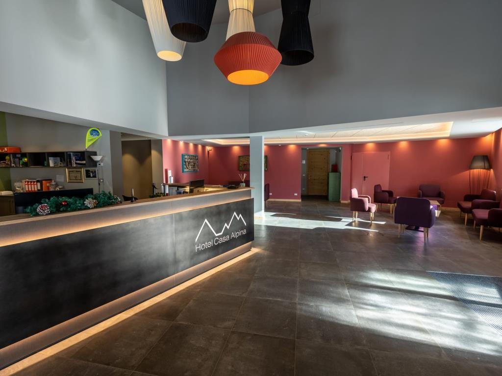 6denní zájezd (denní přejezd) s dopravou, polopenzí a skipasem v ceně – hotel Casa Alpina