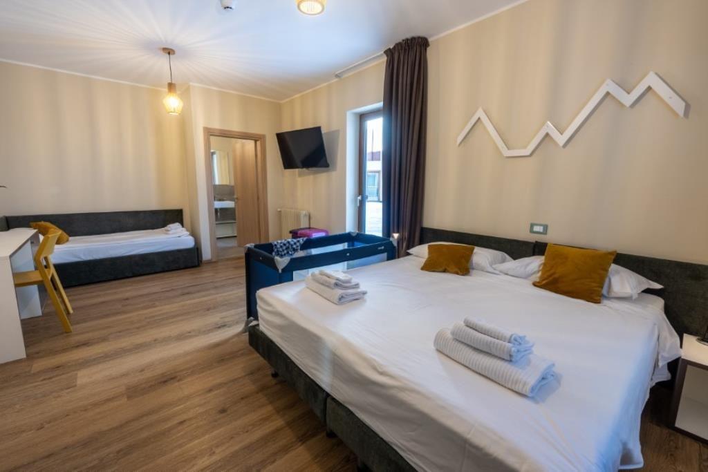 6denní zájezd (denní přejezd) s dopravou, polopenzí a skipasem v ceně – hotel Casa Alpina