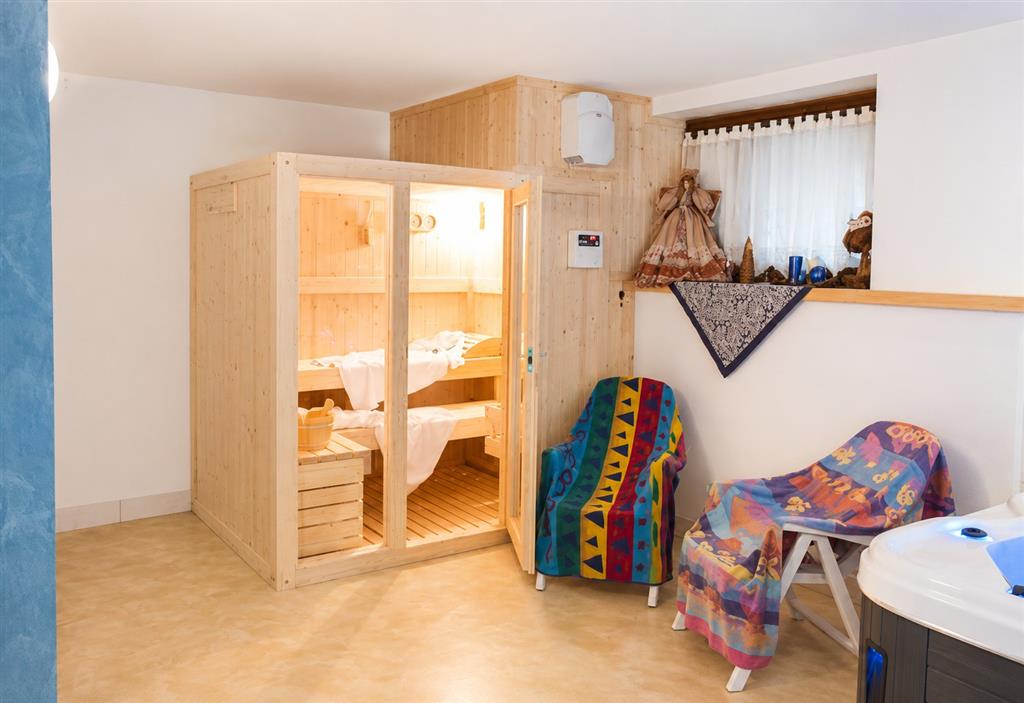 5denní zájezd s dopravou, polopenzí a skipasem v ceně – hotel Alpenrose Dolomiti