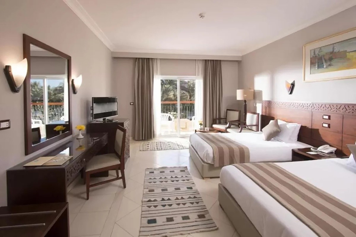 Regina Resort & Aqua Park