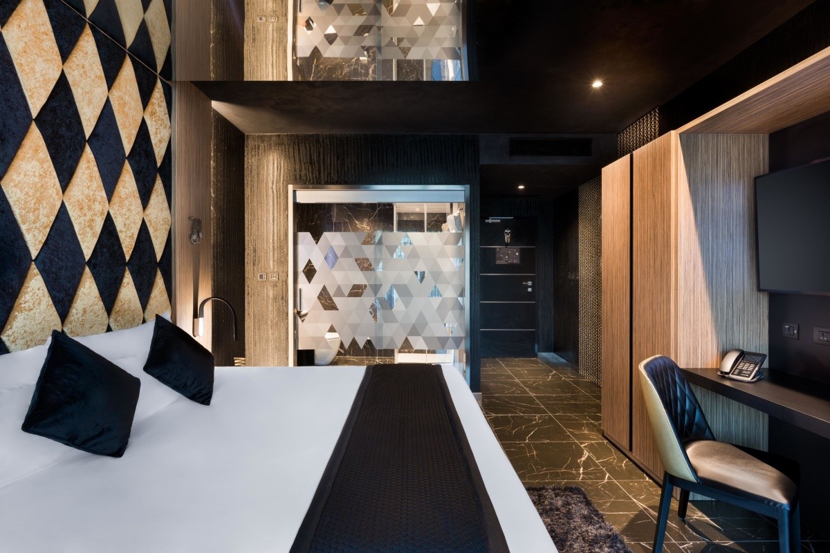 H Hotel - Adults Only