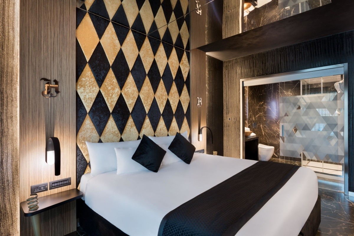H Hotel - Adults Only
