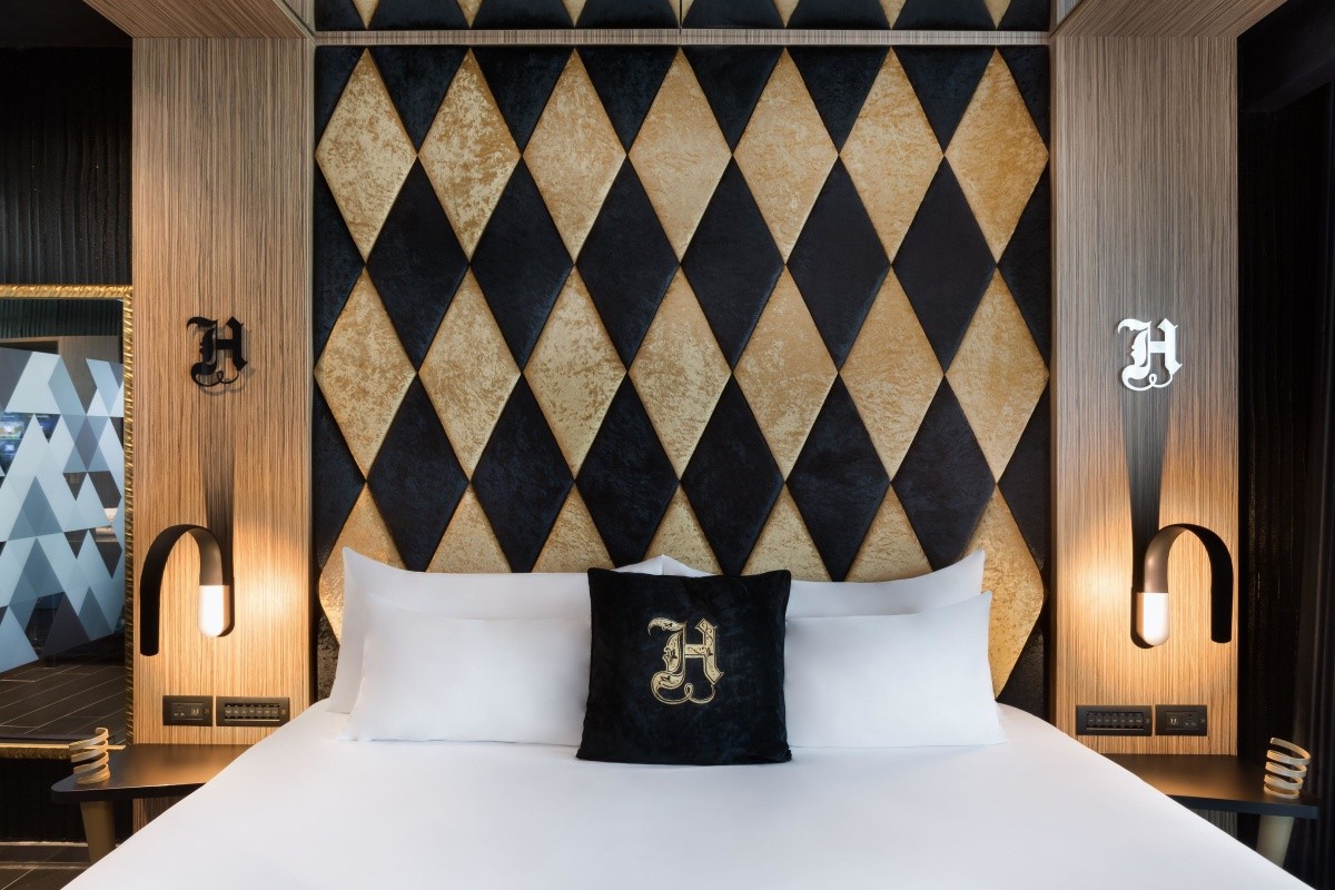 H Hotel - Adults Only