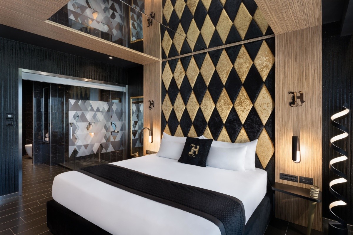 H Hotel - Adults Only