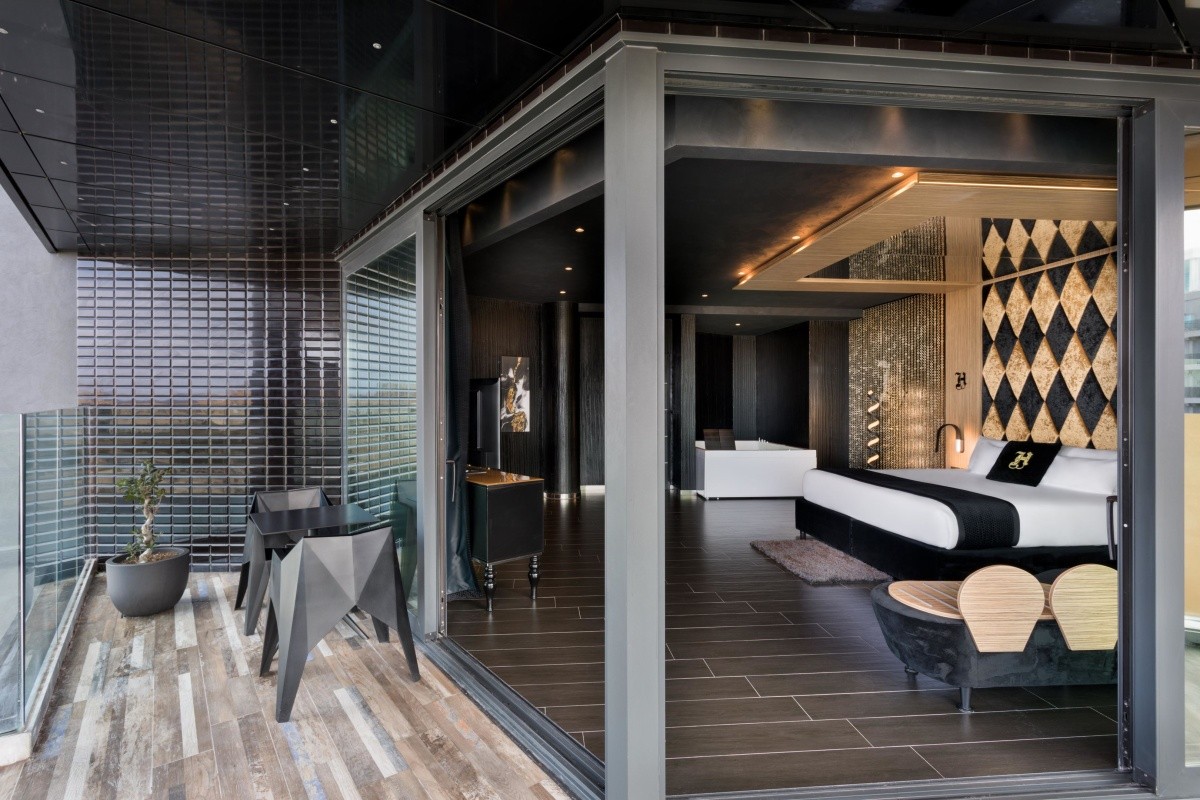 H Hotel - Adults Only