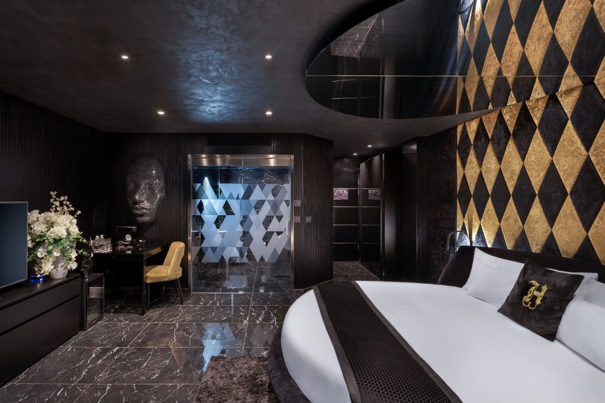 H Hotel - Adults Only