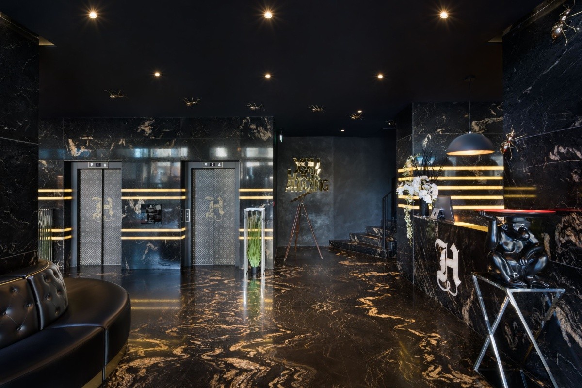 H Hotel - Adults Only