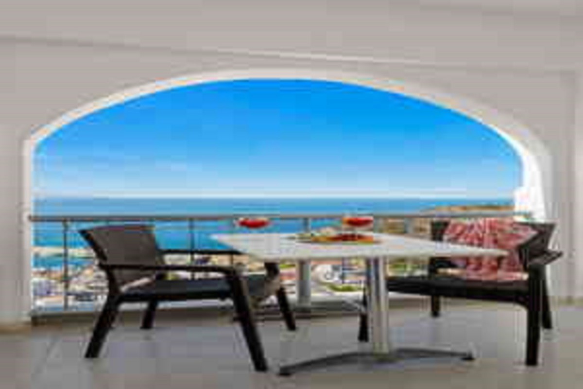 Ariadne Apartments