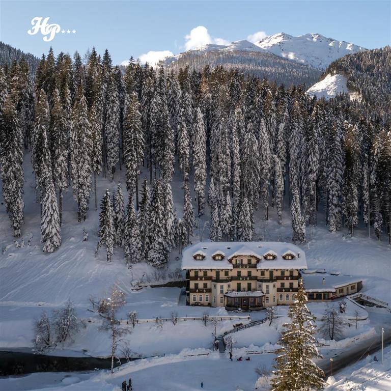 5denní zájezd s dopravou, polopenzí a skipasem v ceně – hotel Plank