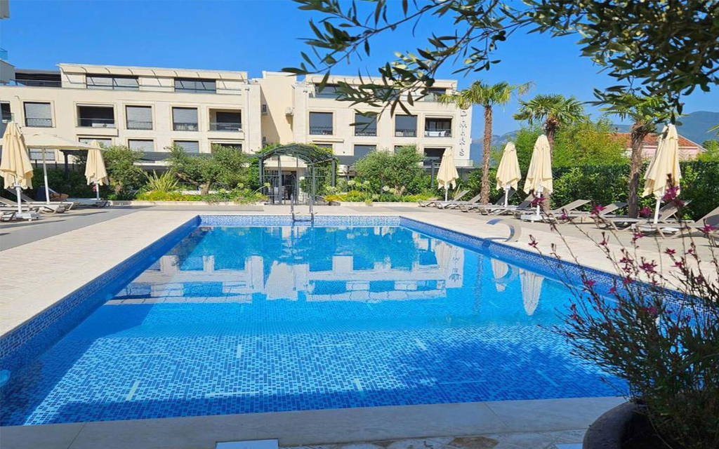 Dimitris Residence