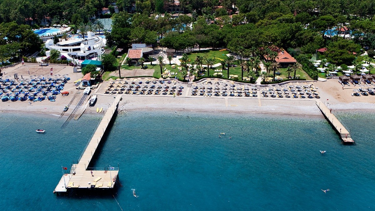 Champion Holiday Village