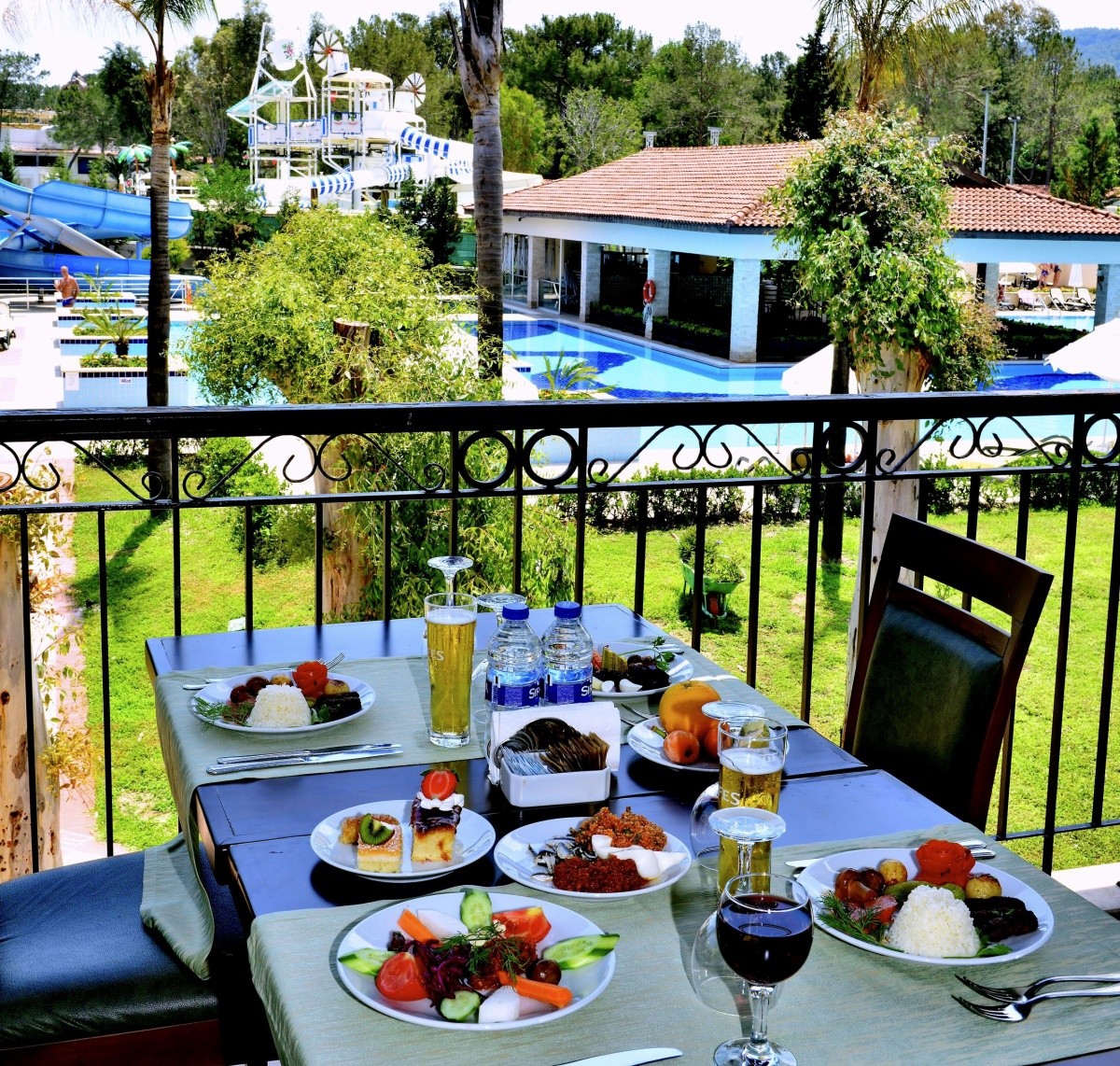 Champion Holiday Village