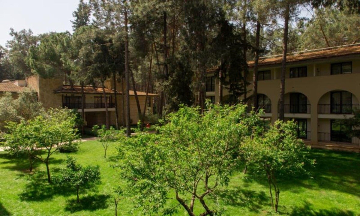 Champion Holiday Village