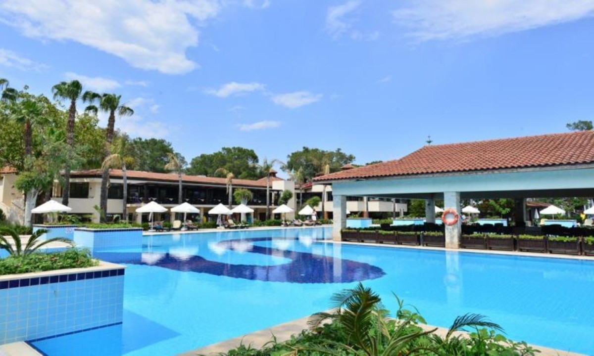 Champion Holiday Village