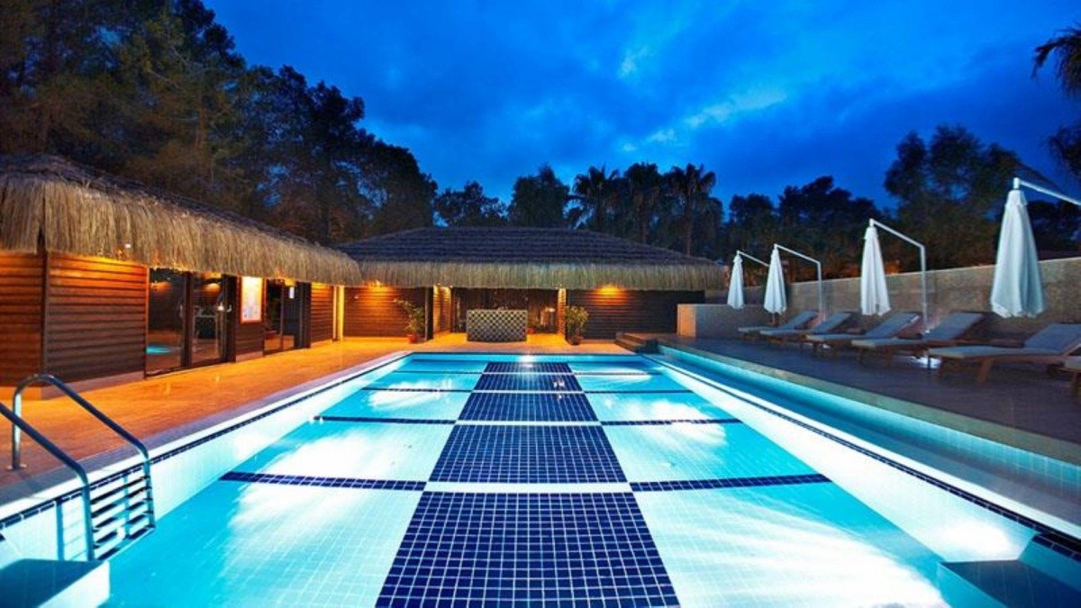 Champion Holiday Village
