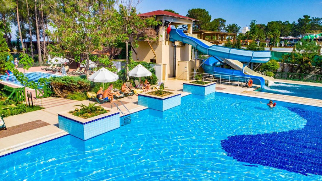 Champion Holiday Village