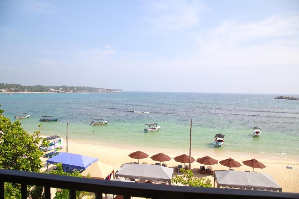 Wave Beach Resort