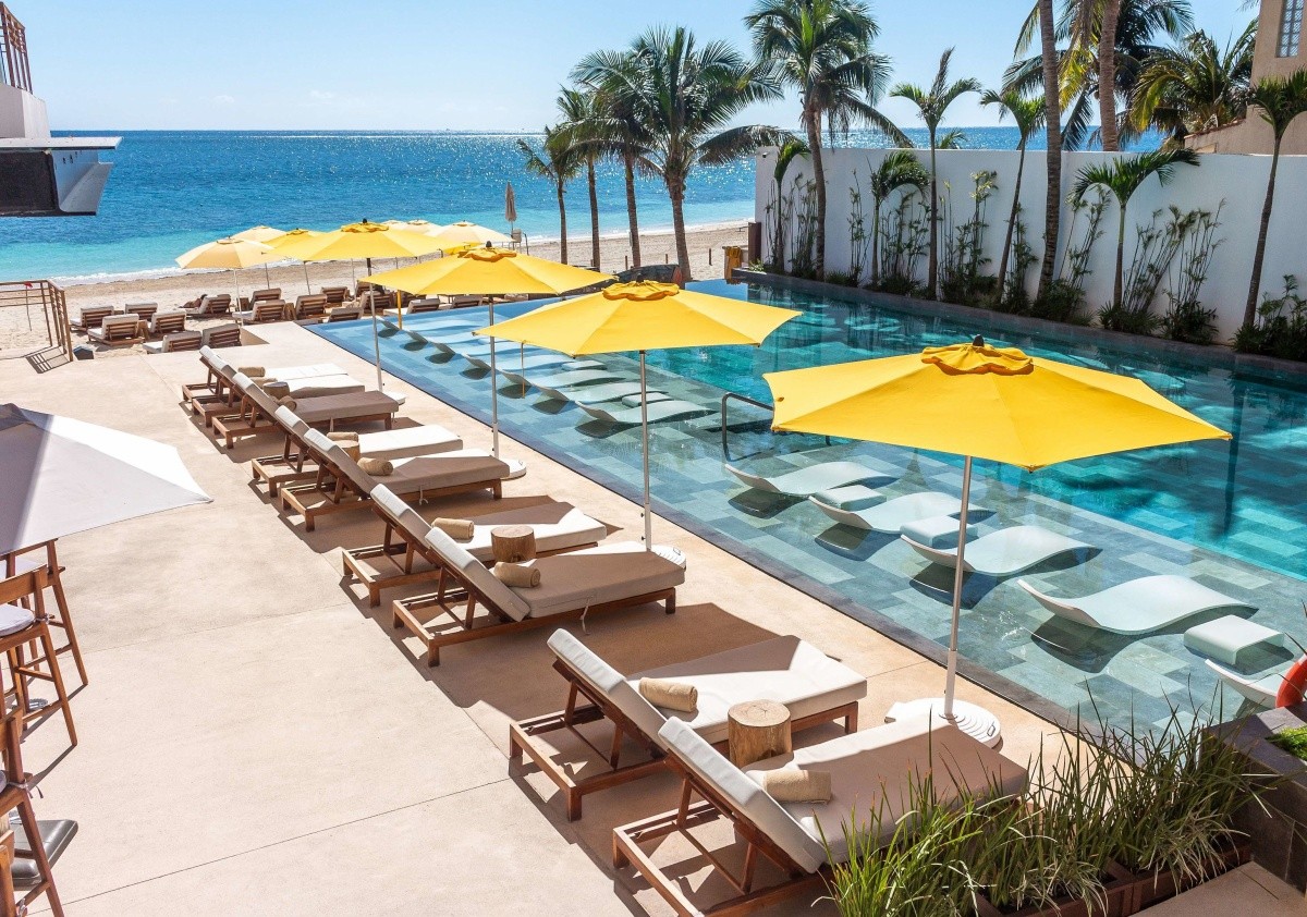 Residences At The Fives Oceanfront (Puerto Morelos)