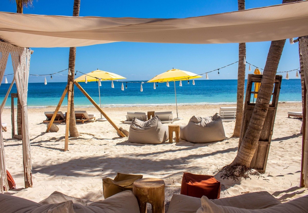 Residences At The Fives Oceanfront (Puerto Morelos)