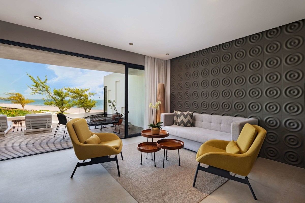 Residences At The Fives Oceanfront (Puerto Morelos)