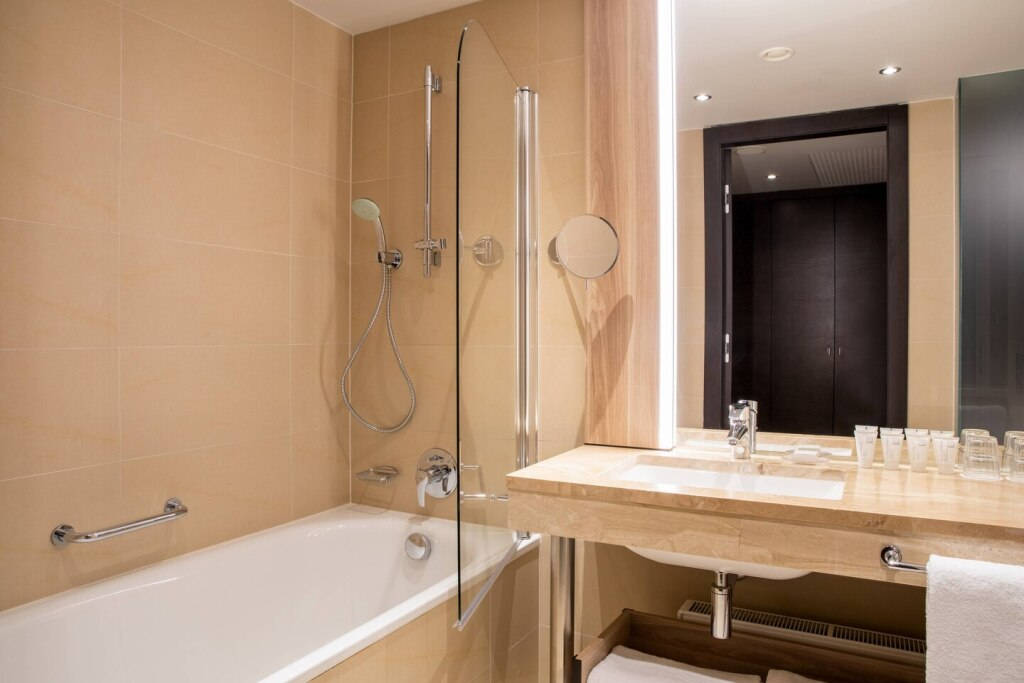 Ac Hotel Bratislava Old Town