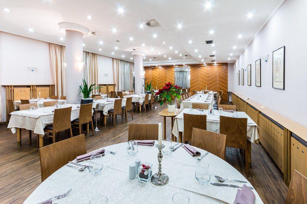Hotel Piramida