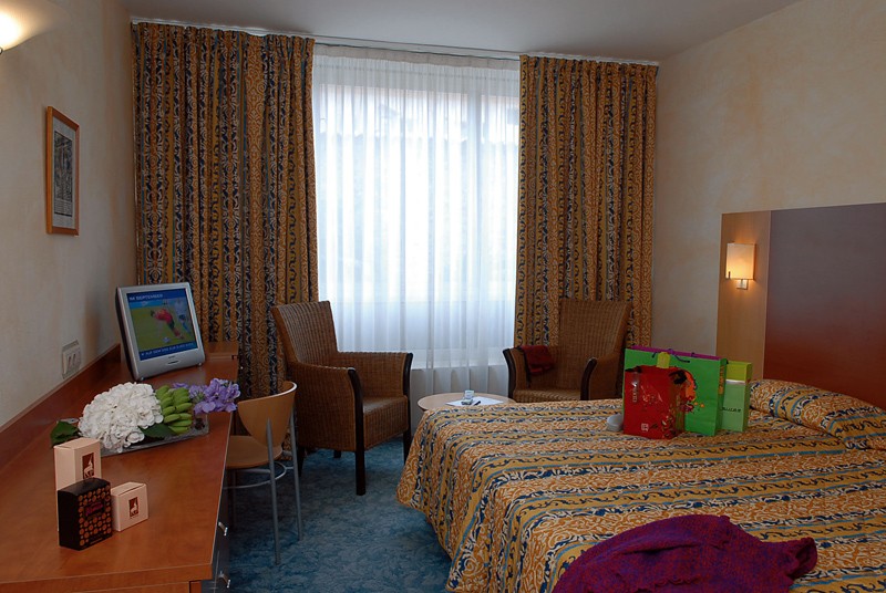 Best Western Le Patio Des Artistes - Cannes