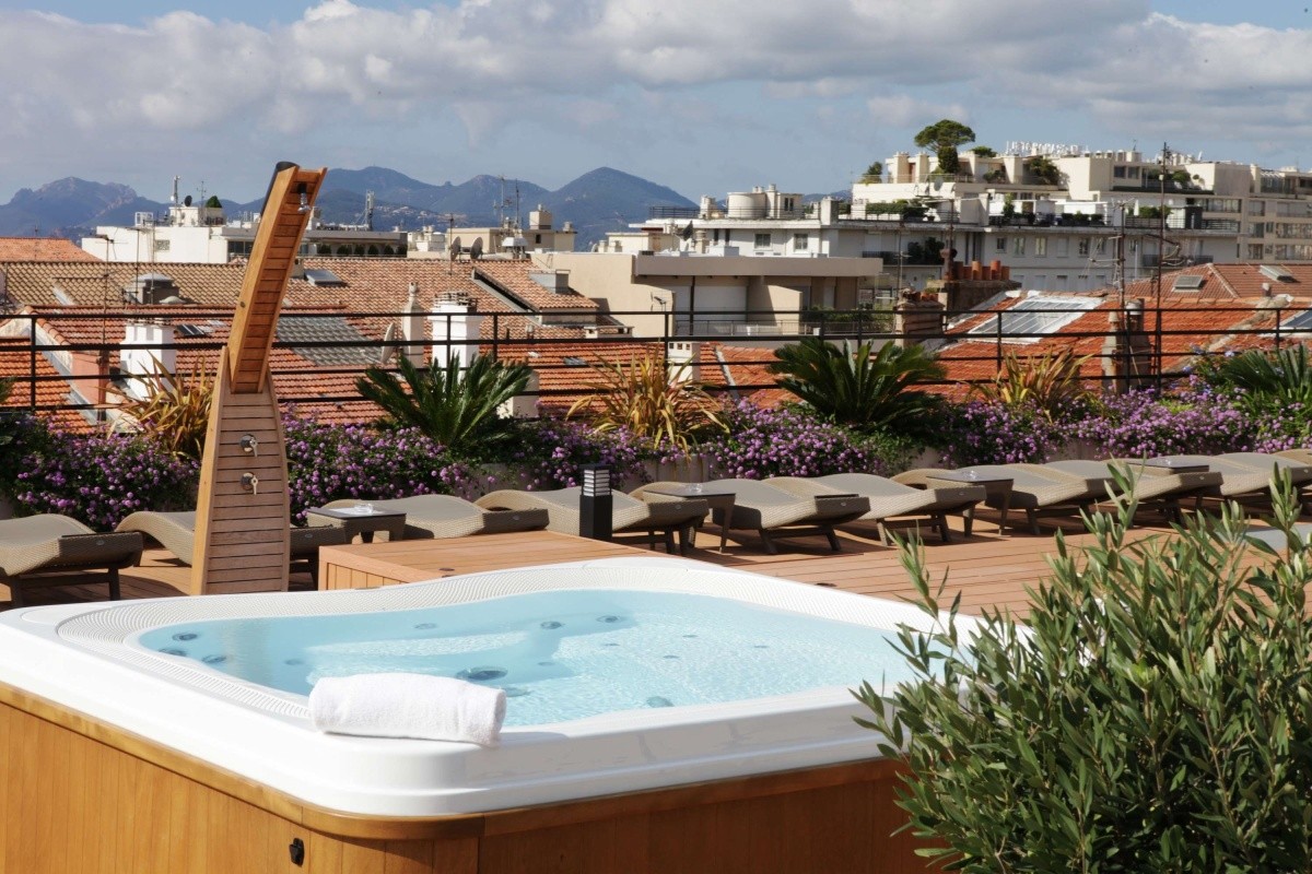 Best Western Le Patio Des Artistes - Cannes