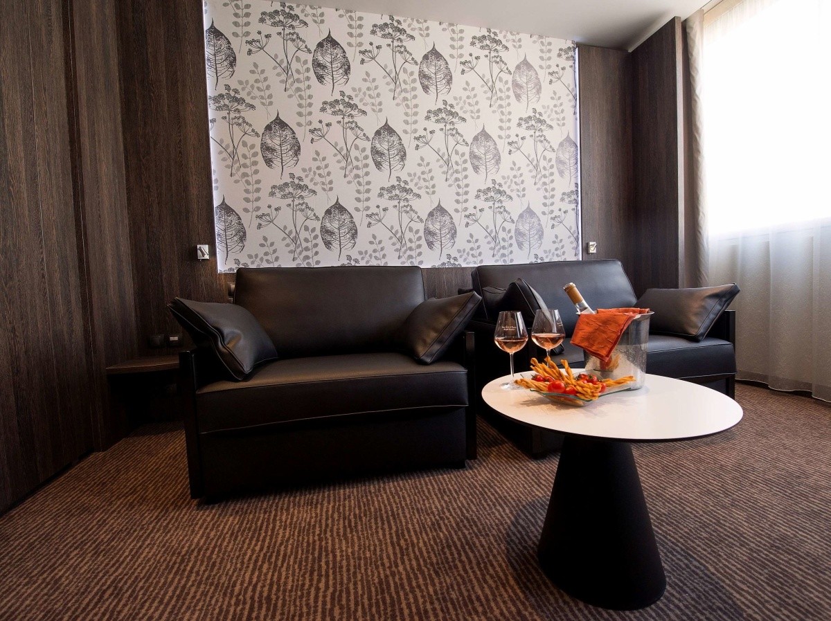 Best Western Le Patio Des Artistes - Cannes
