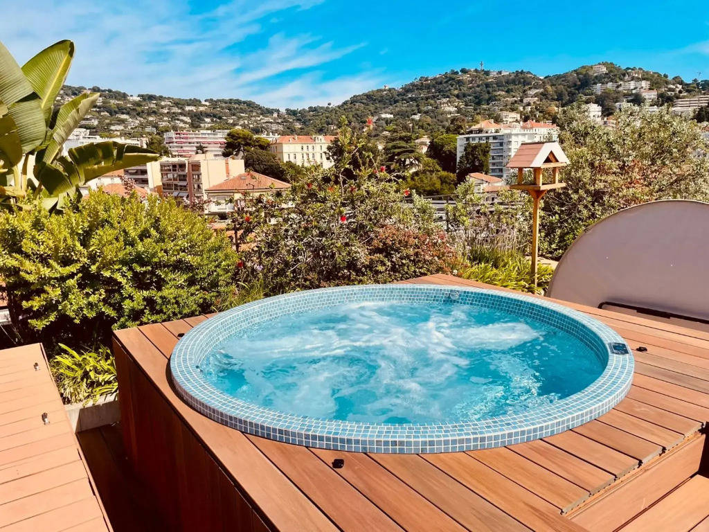 Best Western Le Patio Des Artistes - Cannes