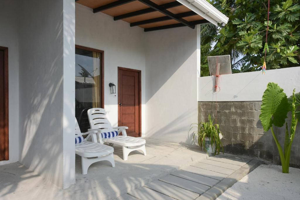 Madi Finolhu Guesthouse