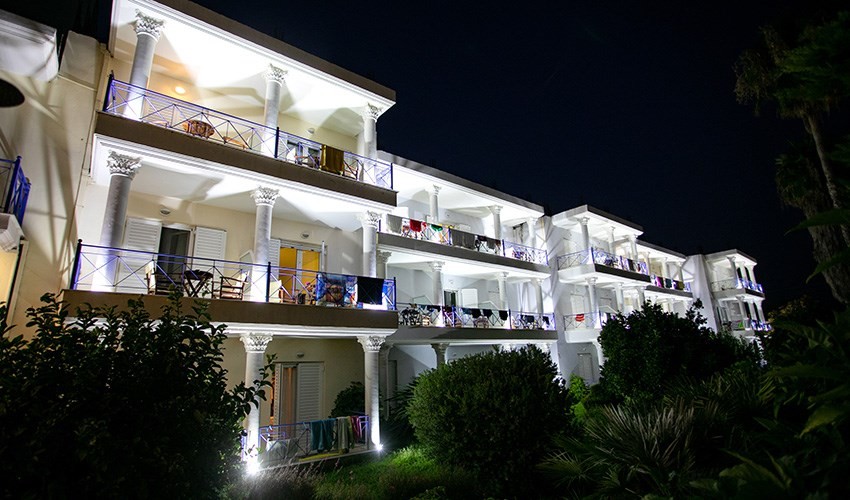 Zeus Paradise