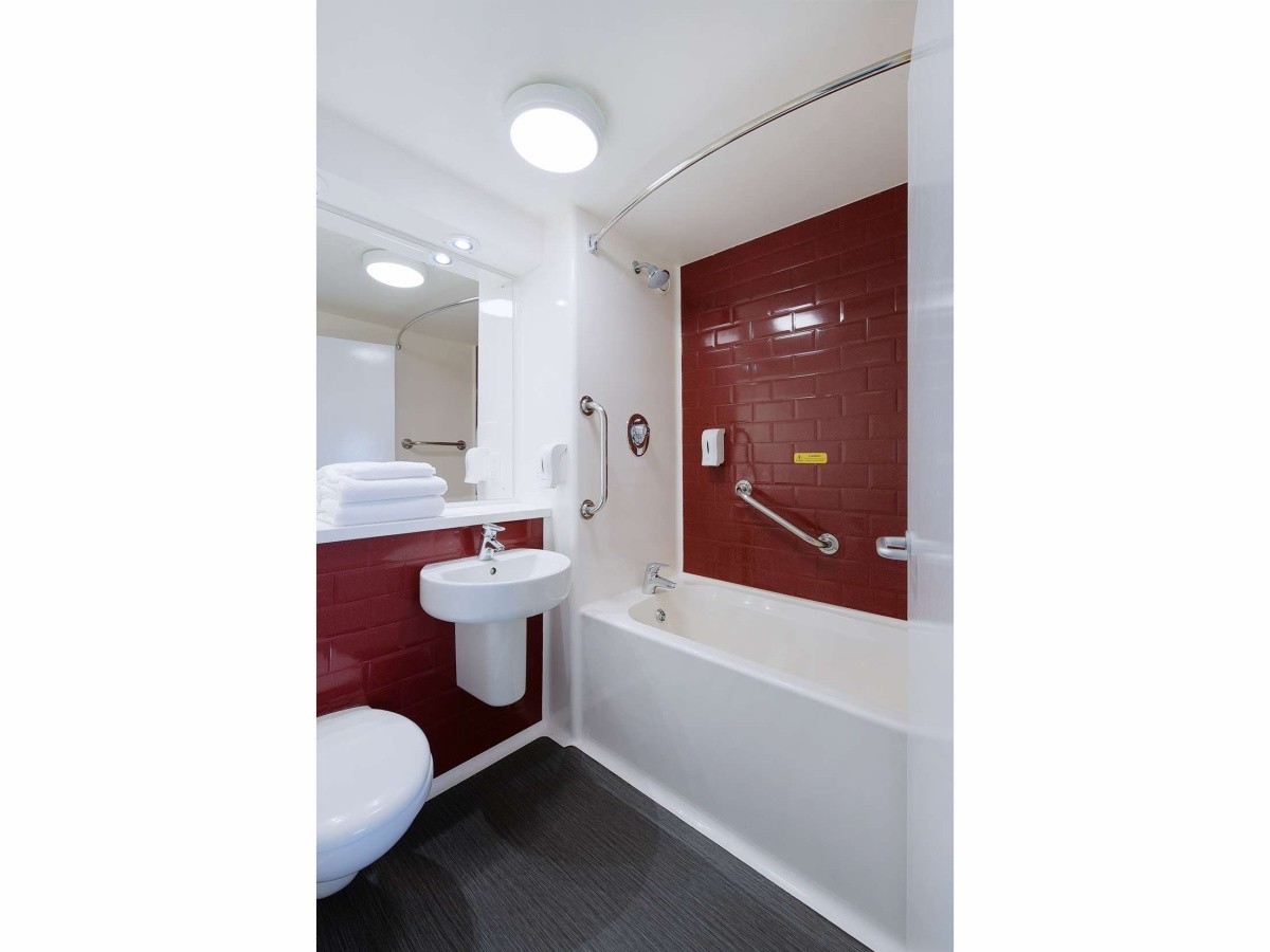 Travelodge Ealing