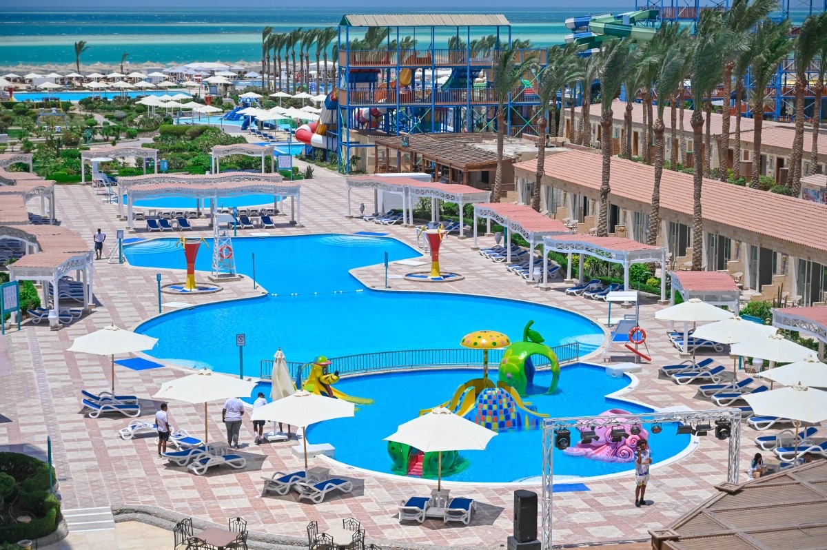 Sunrise Serano Aqua Park Resort
