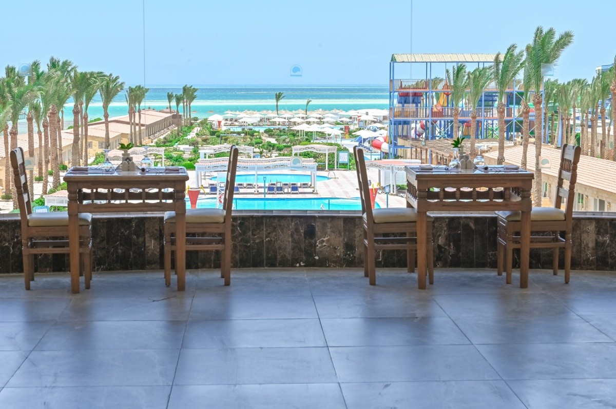 Sunrise Serano Aqua Park Resort