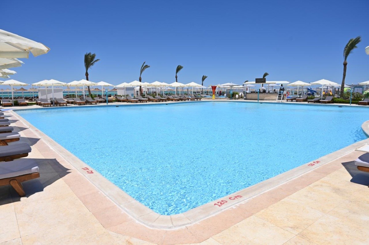 Sunrise Serano Aqua Park Resort