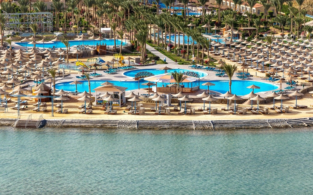 Sunrise Serano Aqua Park Resort