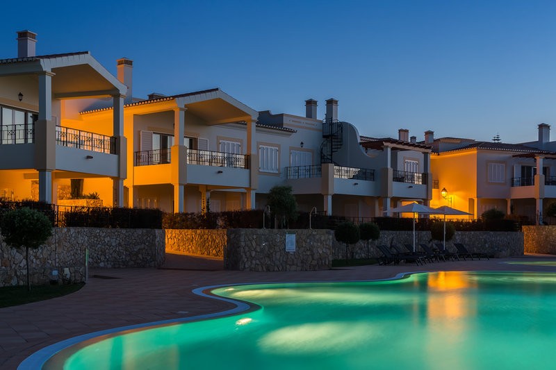 Nau Salema Beach Village